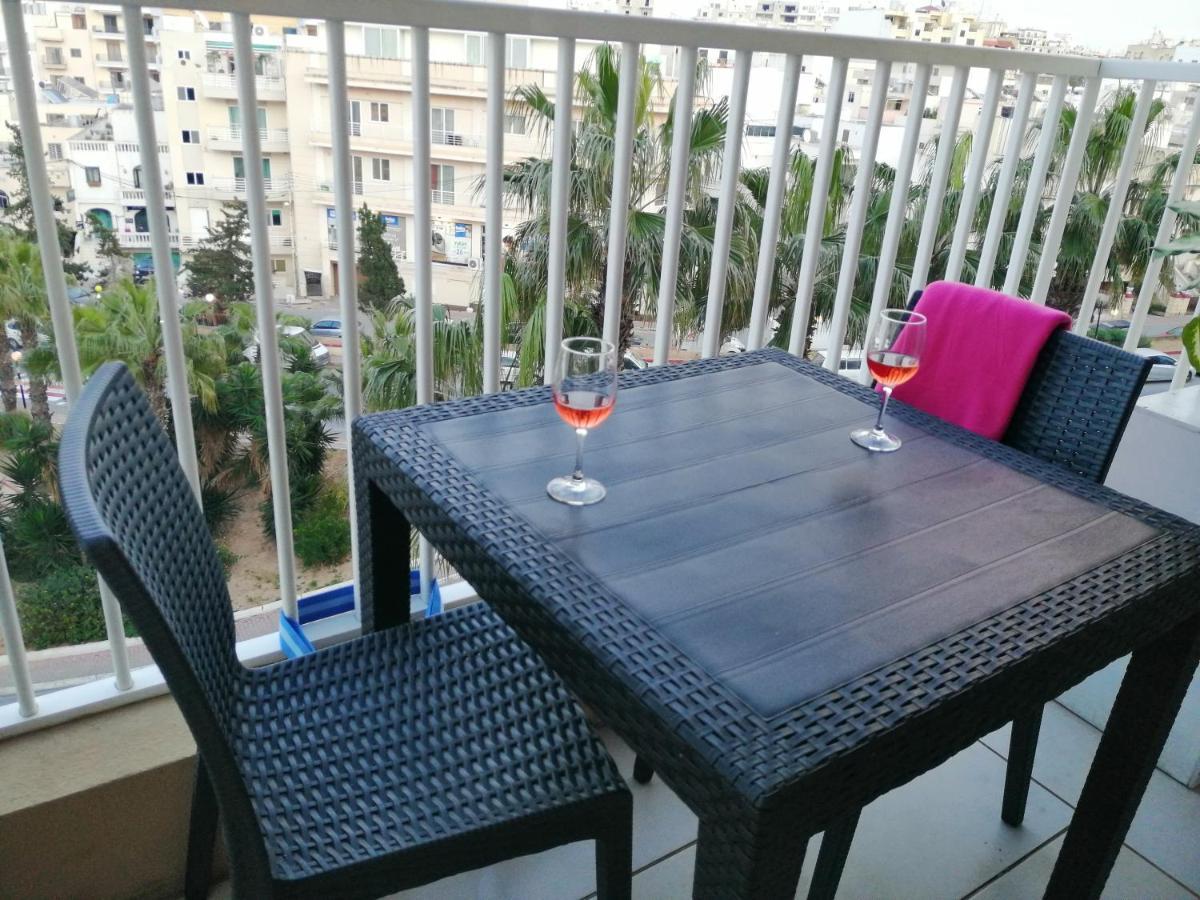 Seabreeze Apartment St. Paul's Bay Exterior photo
